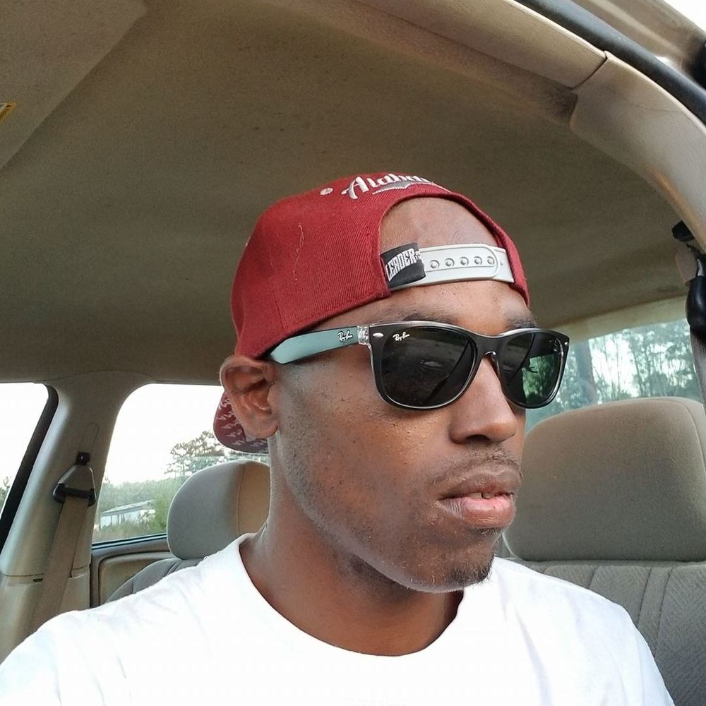 Meet your Posher, Dedrick